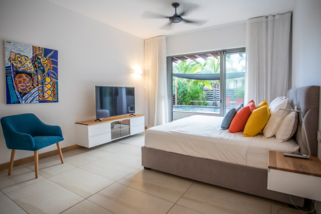 Lemon-Lime-Manta-Cove-3