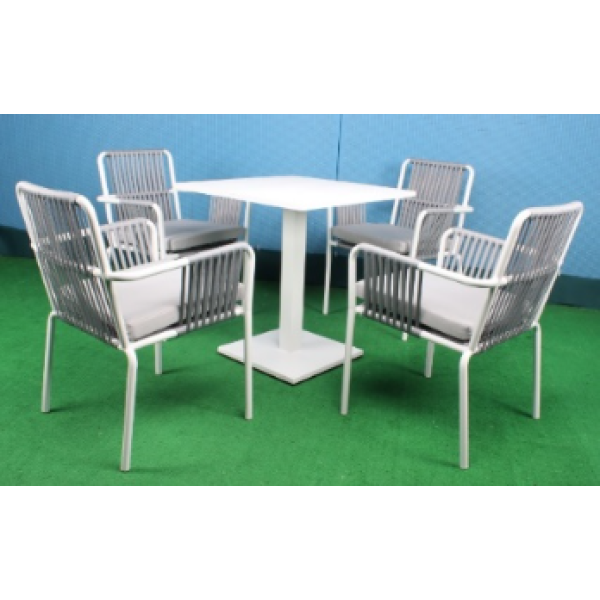 26618f30f435acbd078e13ead490b490 1